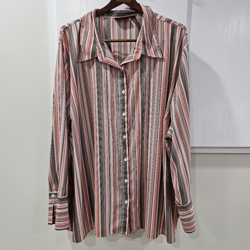 Maggie Barnes Womens Shirt 5X 34/36 Button Up Vertical Stripe Career Office